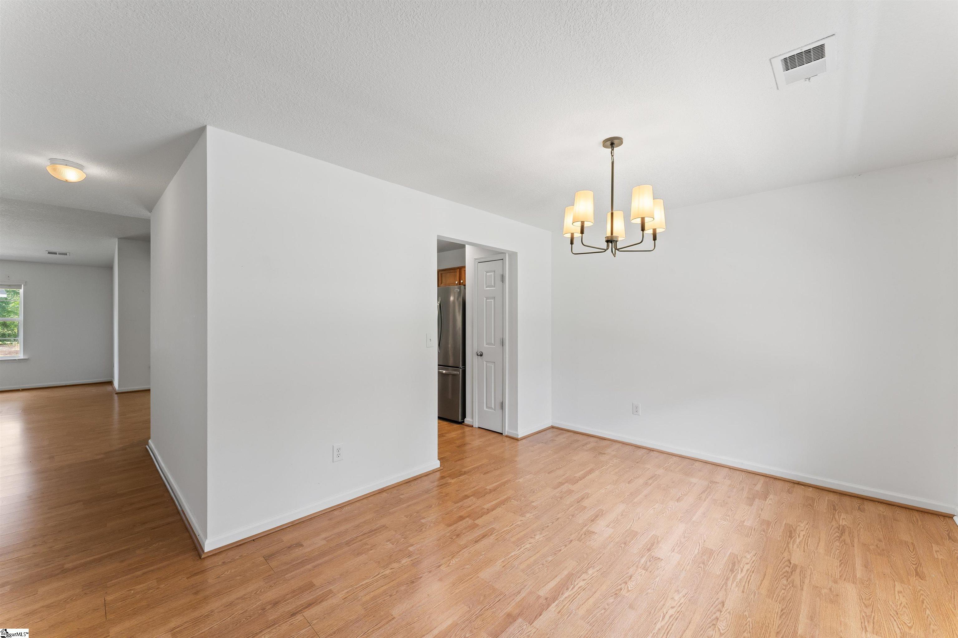 Anderson, South Carolina 29621, United States, 3 Bedrooms Bedrooms, ,2 BathroomsBathrooms,Residential,Pending,154770