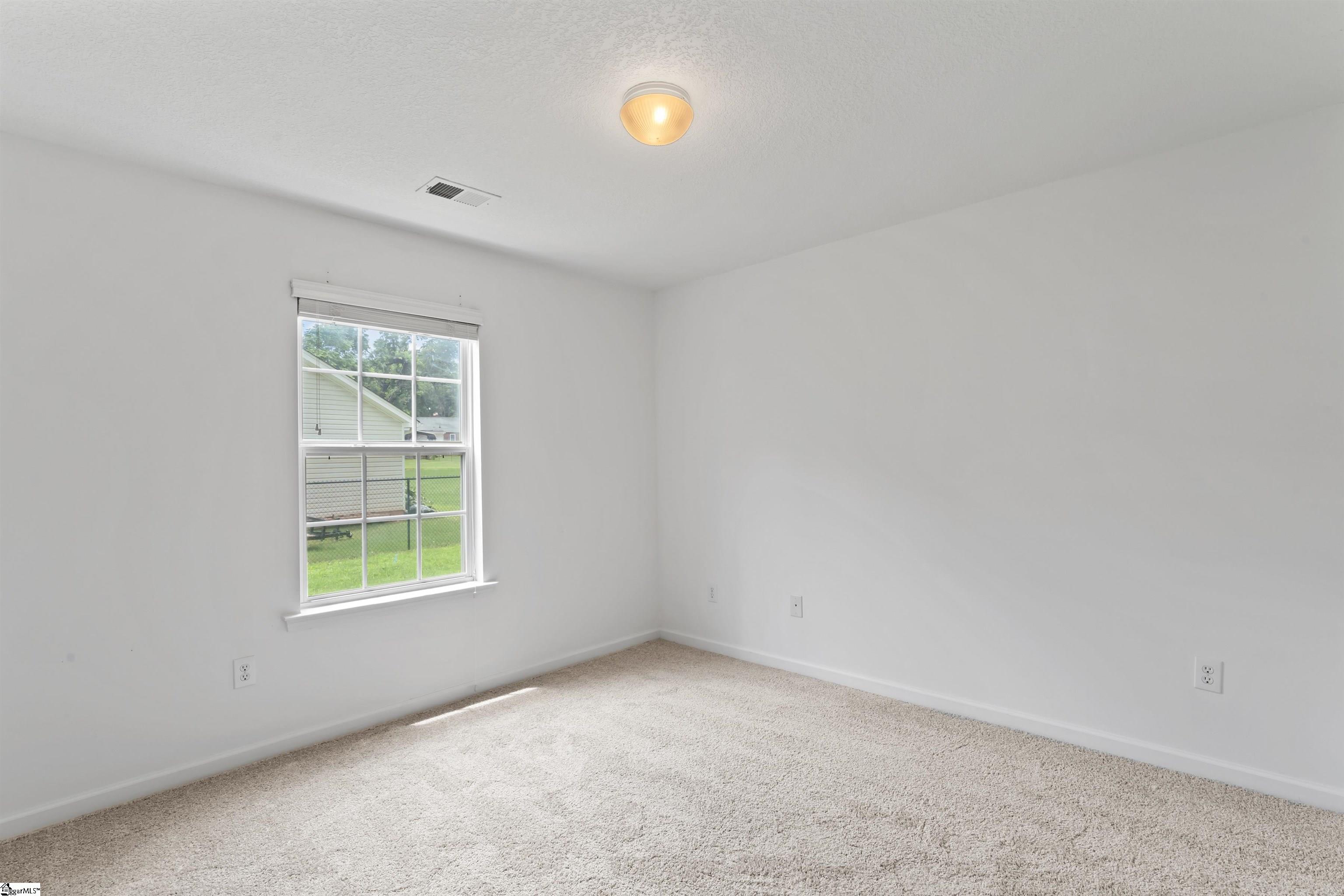 Anderson, South Carolina 29621, United States, 3 Bedrooms Bedrooms, ,2 BathroomsBathrooms,Residential,Pending,154770