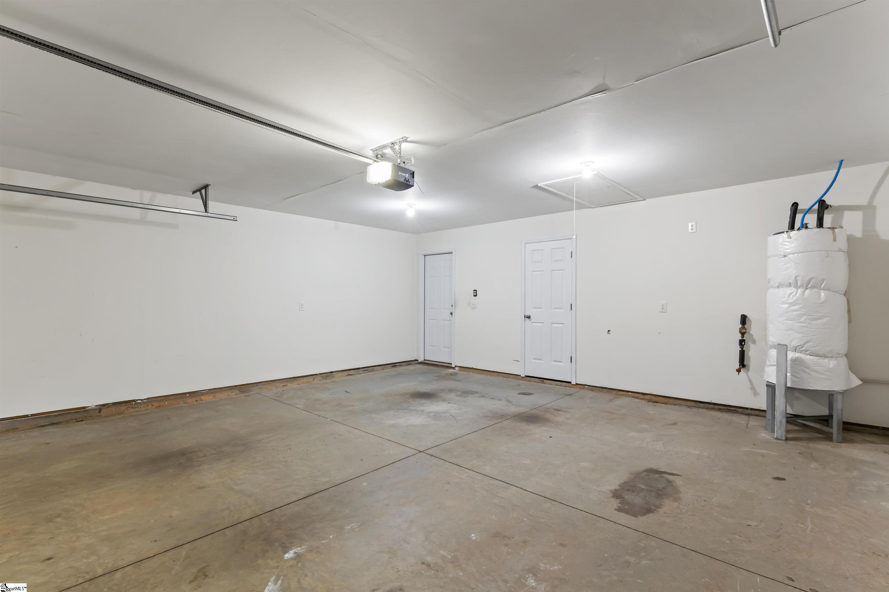 Anderson, South Carolina 29621, United States, 3 Bedrooms Bedrooms, ,2 BathroomsBathrooms,Residential,Pending,154770