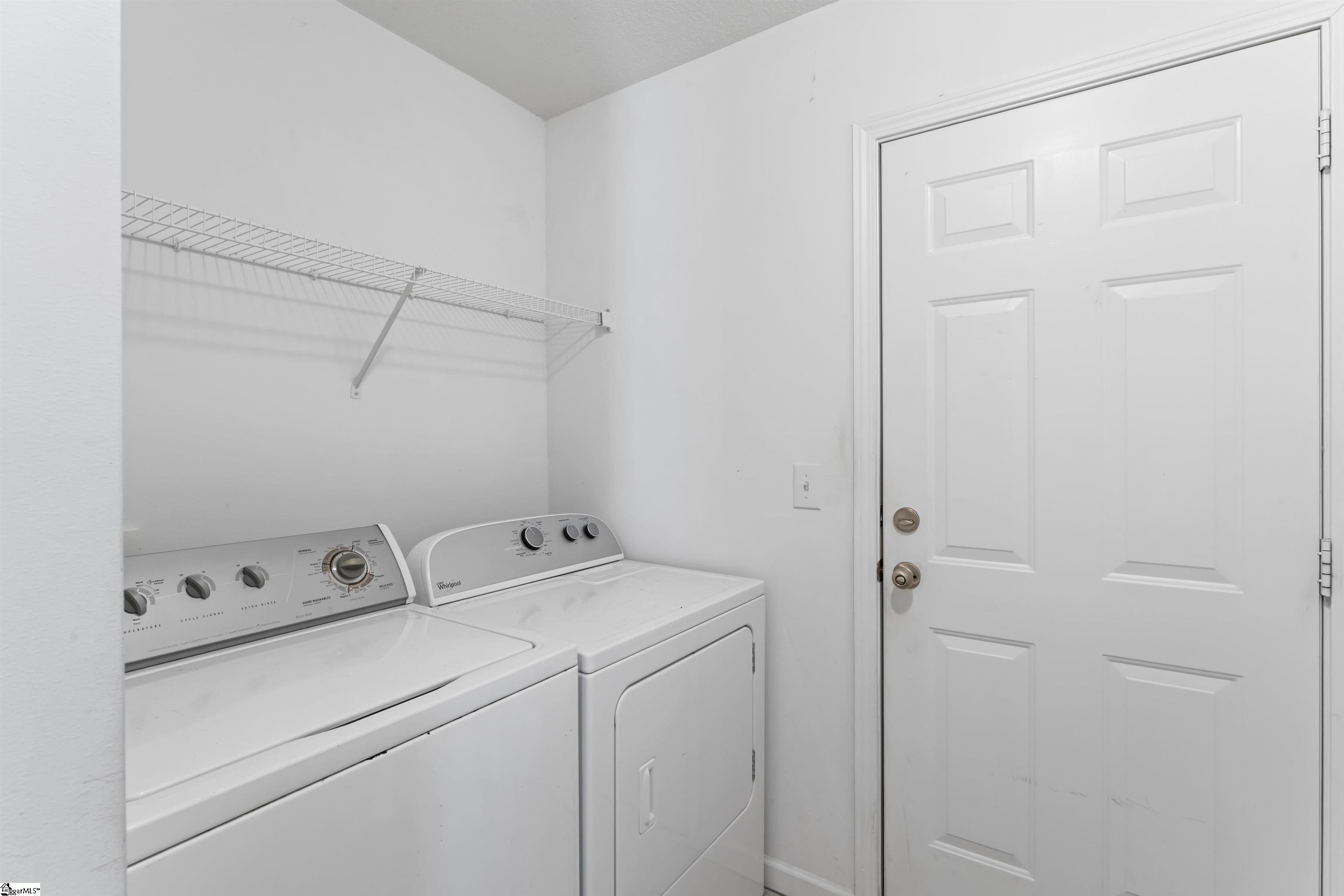 Anderson, South Carolina 29621, United States, 3 Bedrooms Bedrooms, ,2 BathroomsBathrooms,Residential,Pending,154770