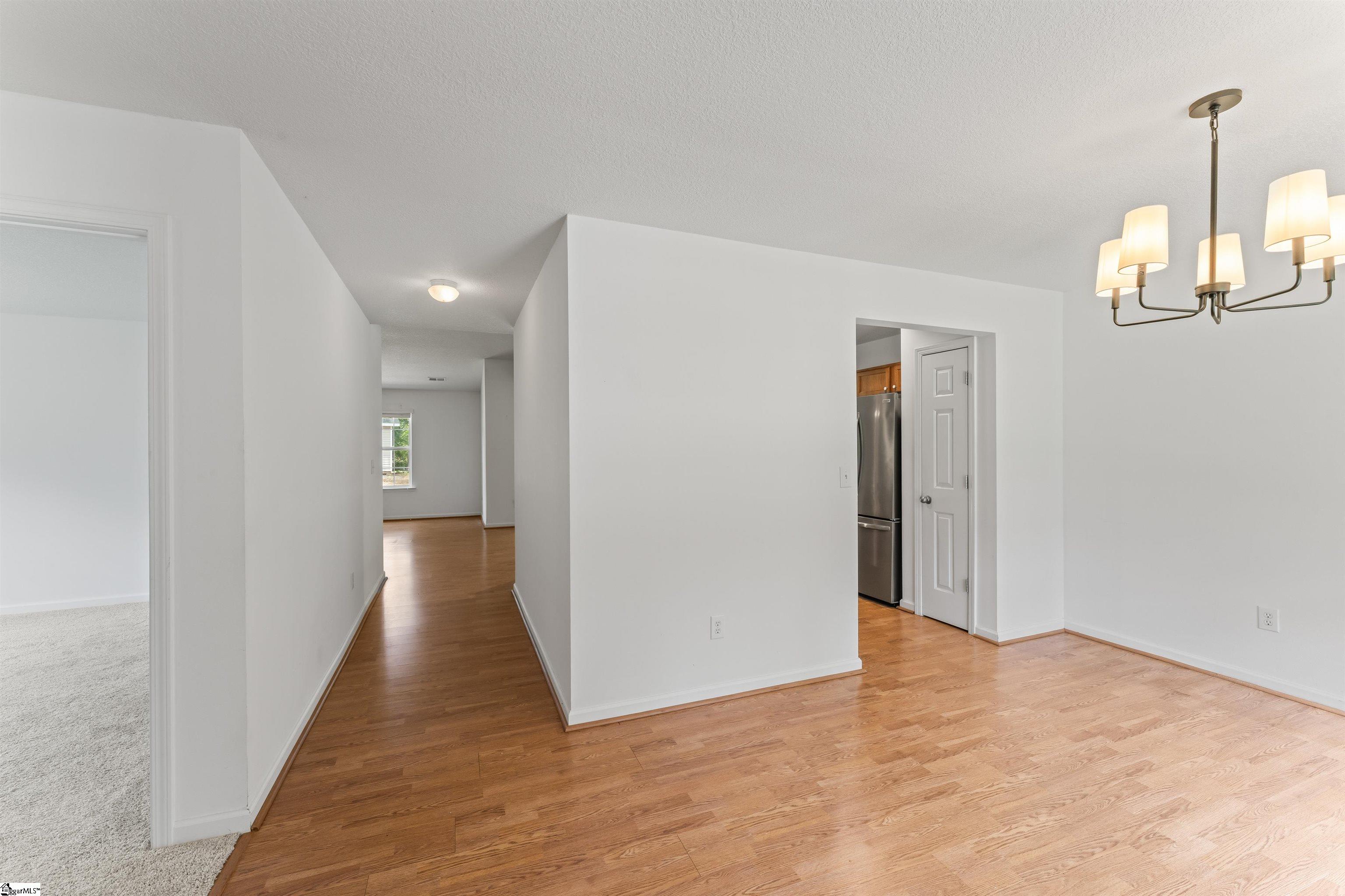 Anderson, South Carolina 29621, United States, 3 Bedrooms Bedrooms, ,2 BathroomsBathrooms,Residential,Pending,154770