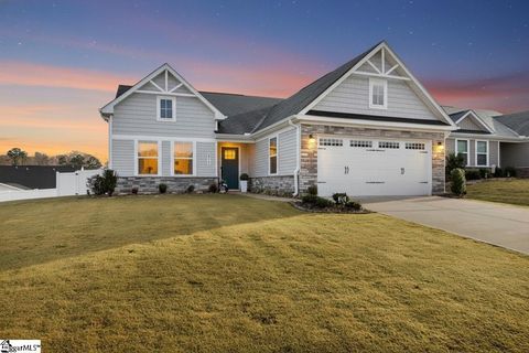 Photo of 2315 Caffry Lane, Inman, SC 29316 (MLS # 1576195)