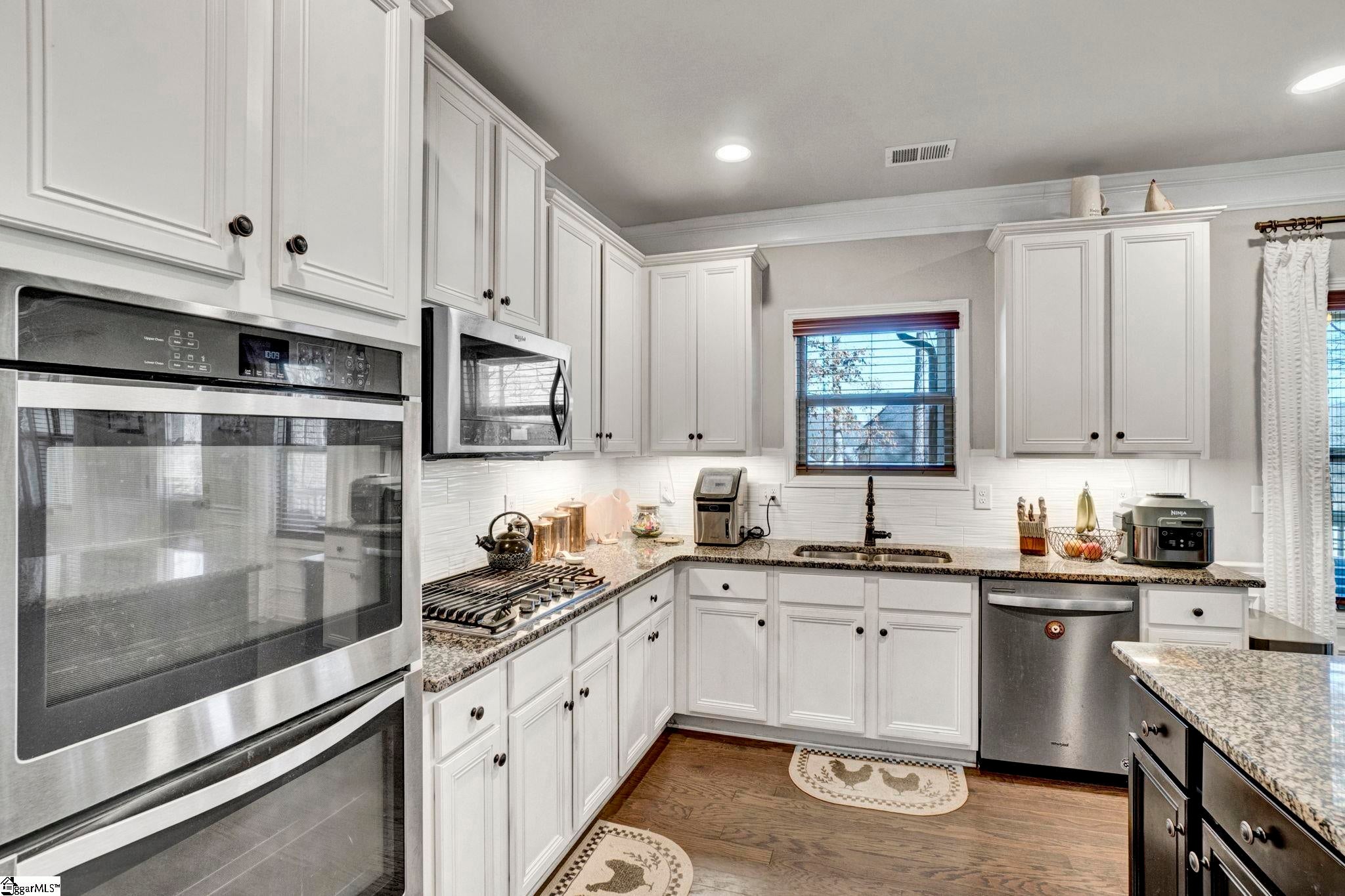 122 Jones Creek Circle