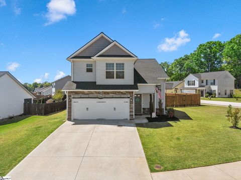 Photo of 465 Peaksview Drive, Simpsonville, SC 29681 (MLS # 1588656)