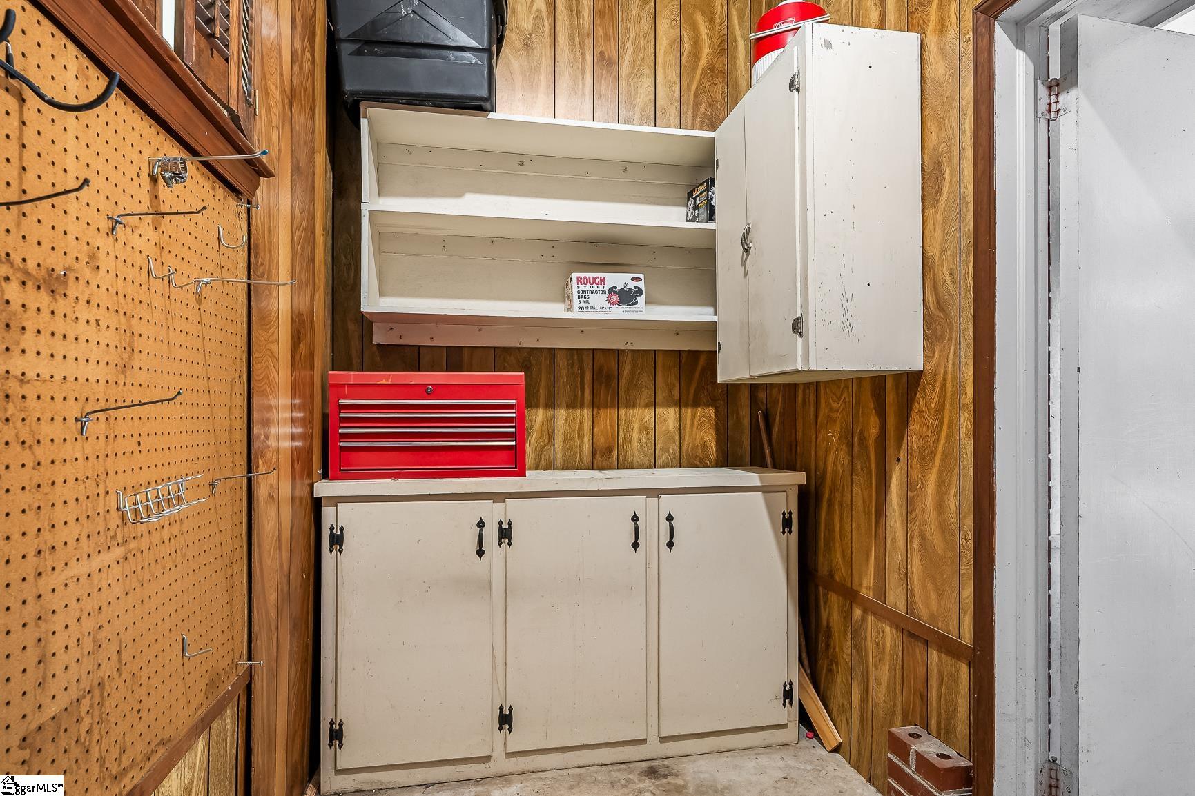 Anderson, South Carolina 29621, United States, 3 Bedrooms Bedrooms, ,2 BathroomsBathrooms,Residential,Active,190201