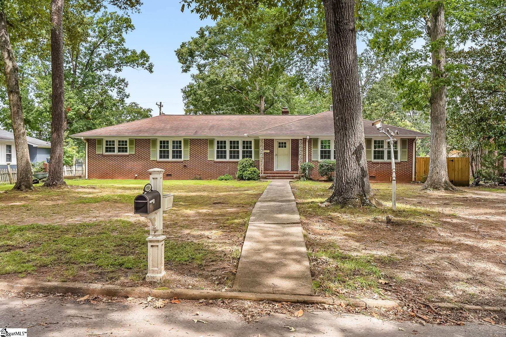 Anderson, South Carolina 29621, United States, 3 Bedrooms Bedrooms, ,2 BathroomsBathrooms,Residential,Active,190201