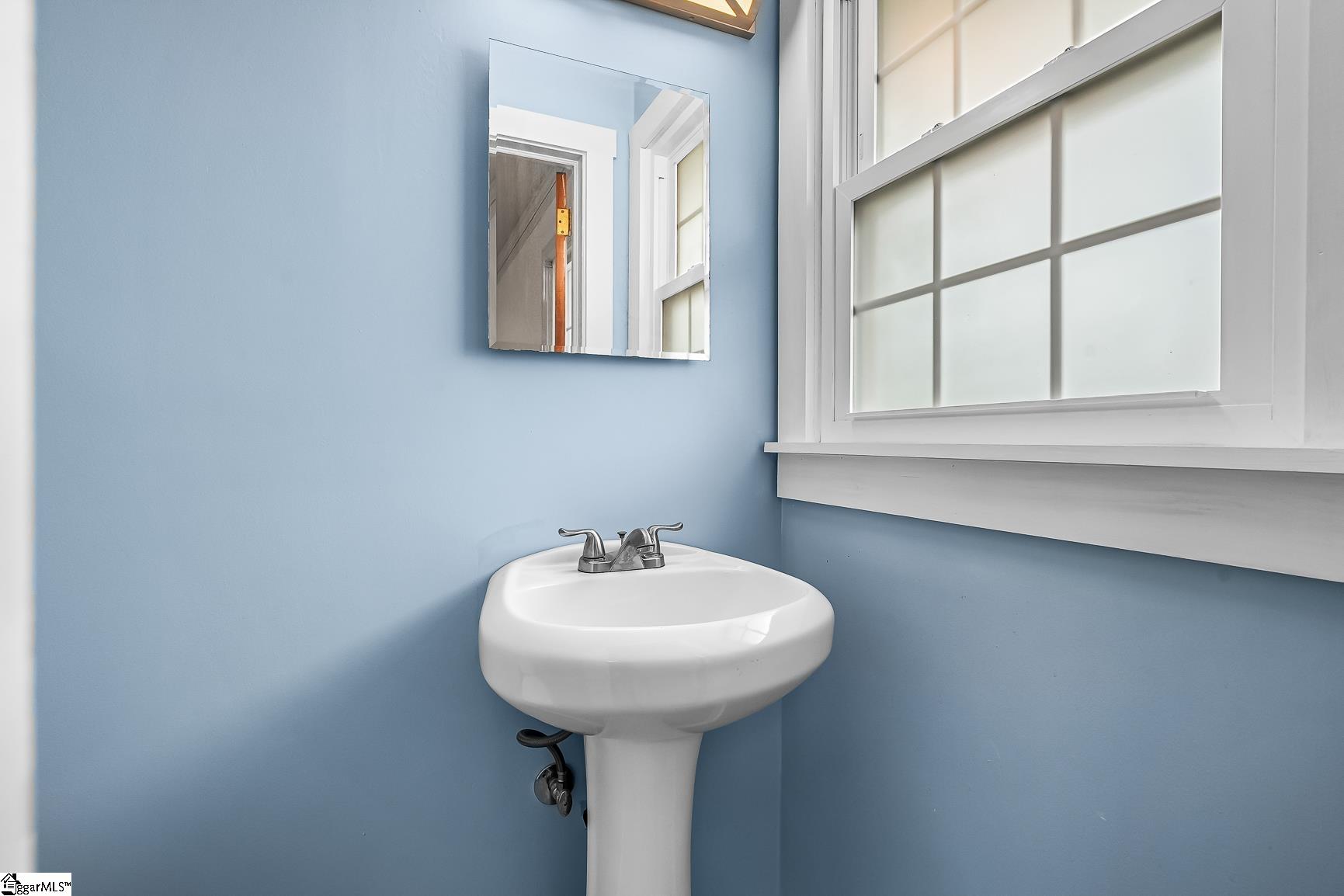 Anderson, South Carolina 29621, United States, 3 Bedrooms Bedrooms, ,2 BathroomsBathrooms,Residential,Active,190201