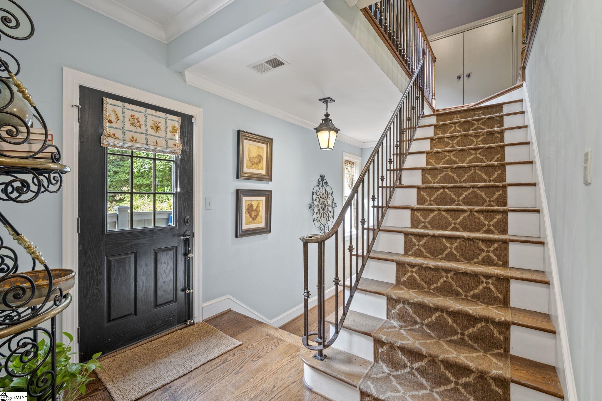 Greenville, South Carolina 29615, United States, 4 Bedrooms Bedrooms, ,5 BathroomsBathrooms,Residential,Contingent,78093