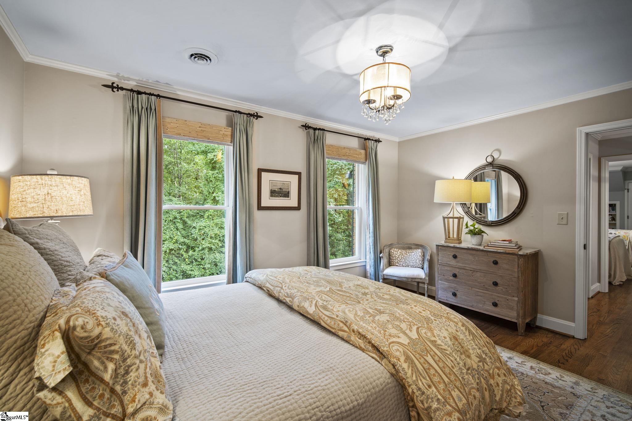 Greenville, South Carolina 29615, United States, 4 Bedrooms Bedrooms, ,5 BathroomsBathrooms,Residential,Contingent,78093