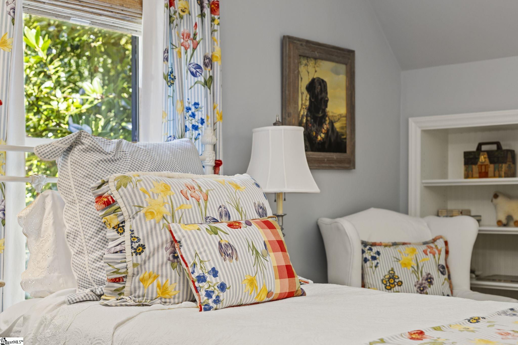 Greenville, South Carolina 29615, United States, 4 Bedrooms Bedrooms, ,5 BathroomsBathrooms,Residential,Contingent,78093