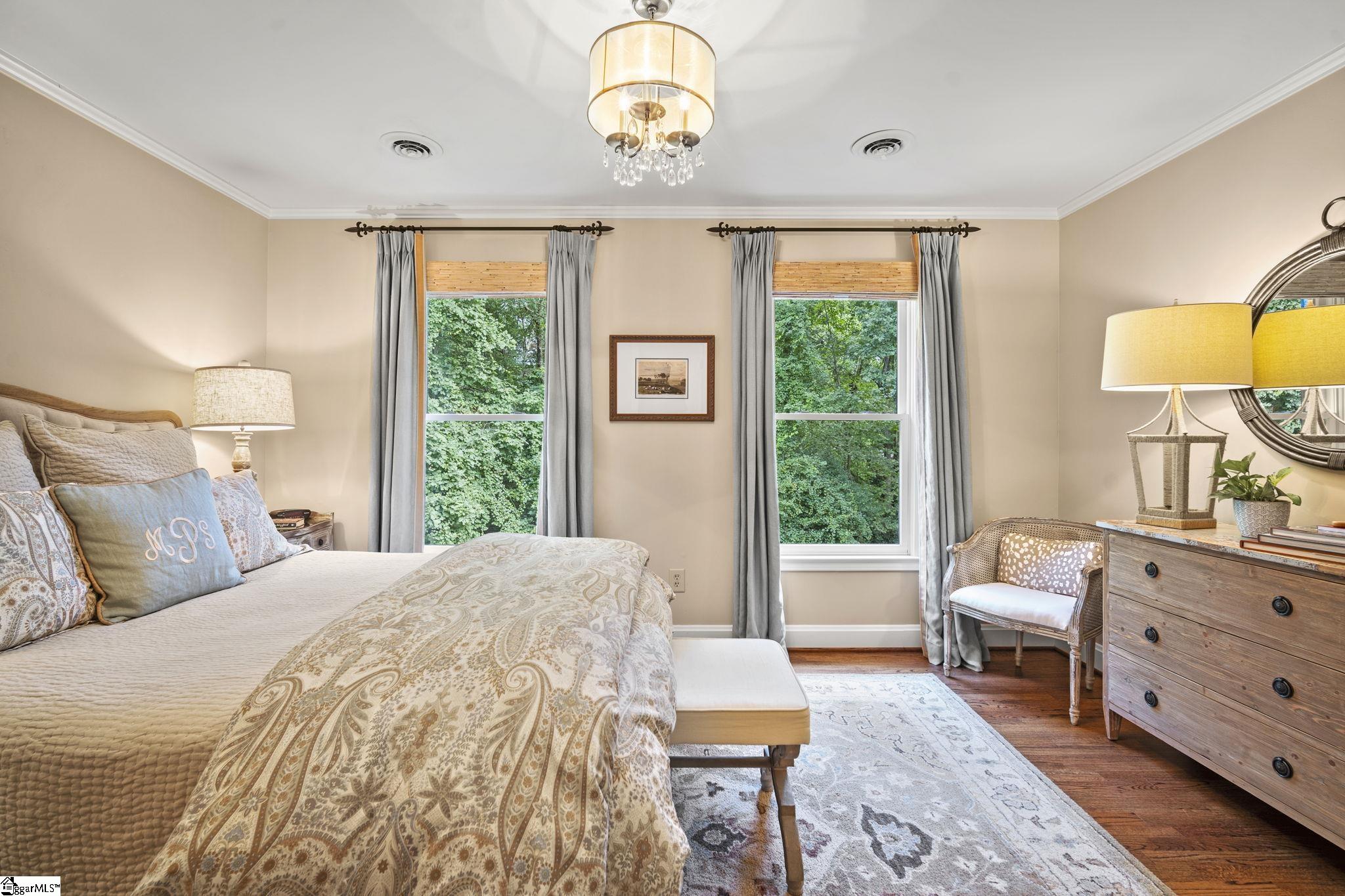 Greenville, South Carolina 29615, United States, 4 Bedrooms Bedrooms, ,5 BathroomsBathrooms,Residential,Contingent,78093