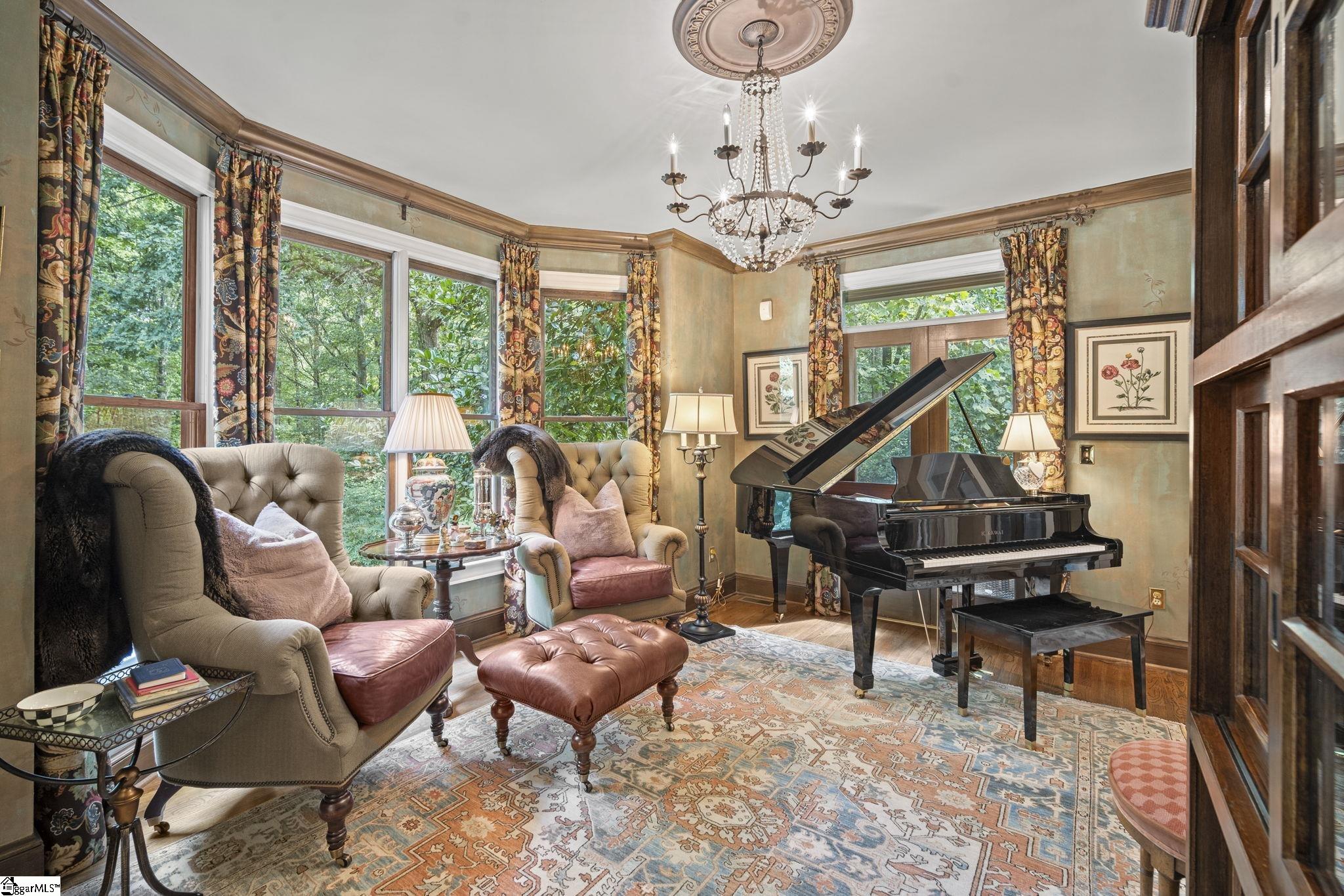 Greenville, South Carolina 29615, United States, 4 Bedrooms Bedrooms, ,5 BathroomsBathrooms,Residential,Contingent,78093