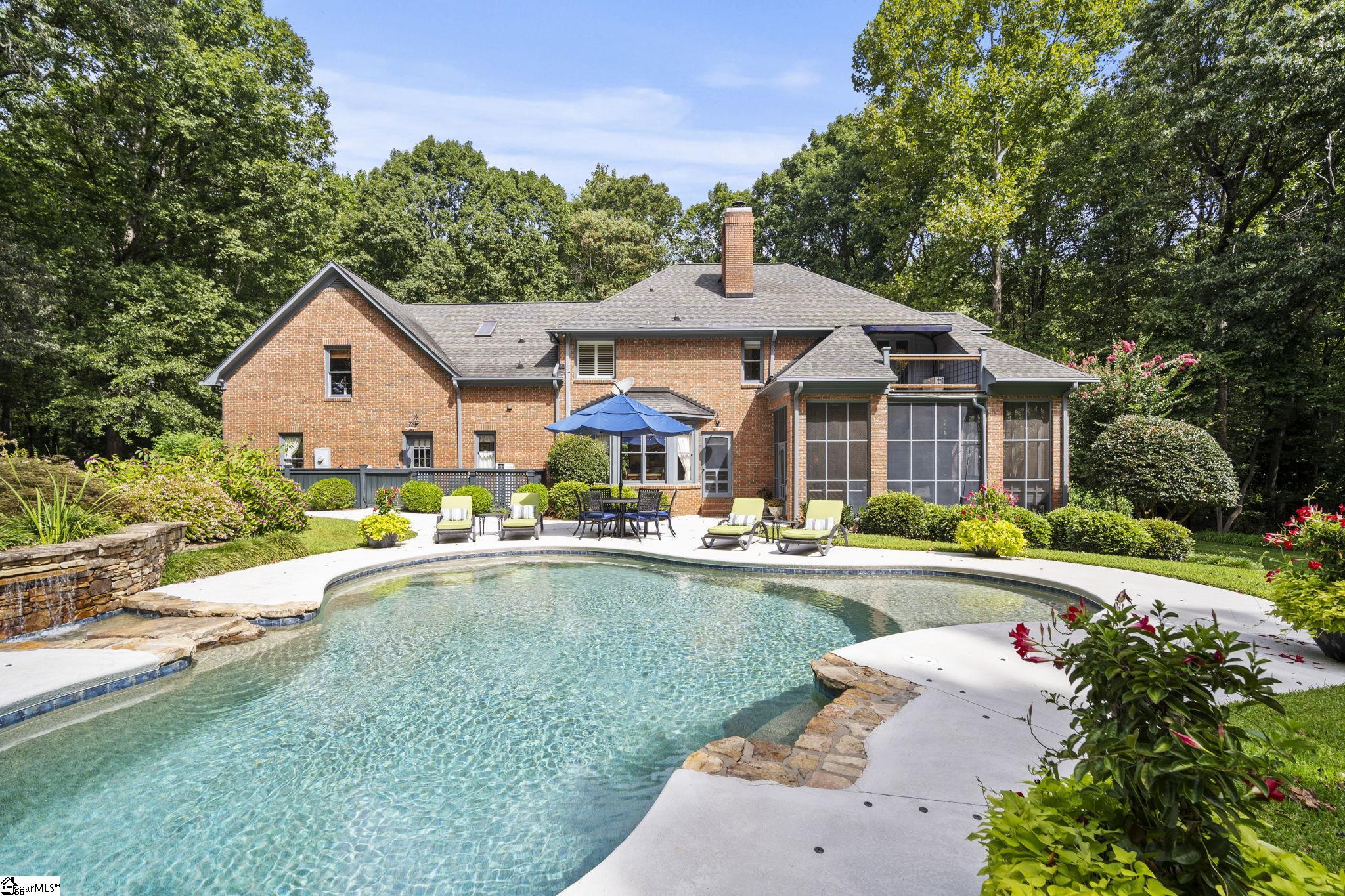 Greenville, South Carolina 29615, United States, 4 Bedrooms Bedrooms, ,5 BathroomsBathrooms,Residential,Contingent,78093