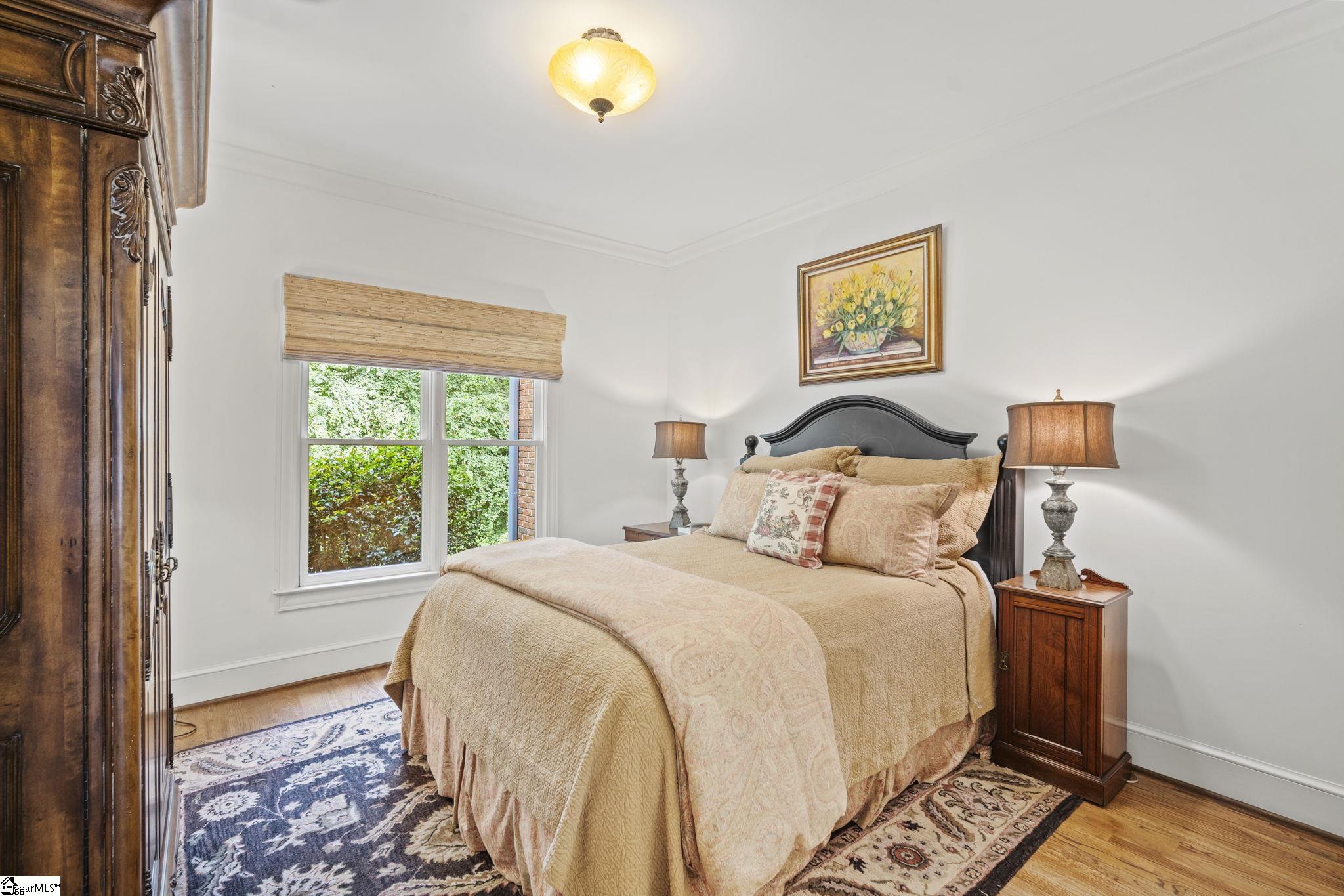 Greenville, South Carolina 29615, United States, 4 Bedrooms Bedrooms, ,5 BathroomsBathrooms,Residential,Contingent,78093