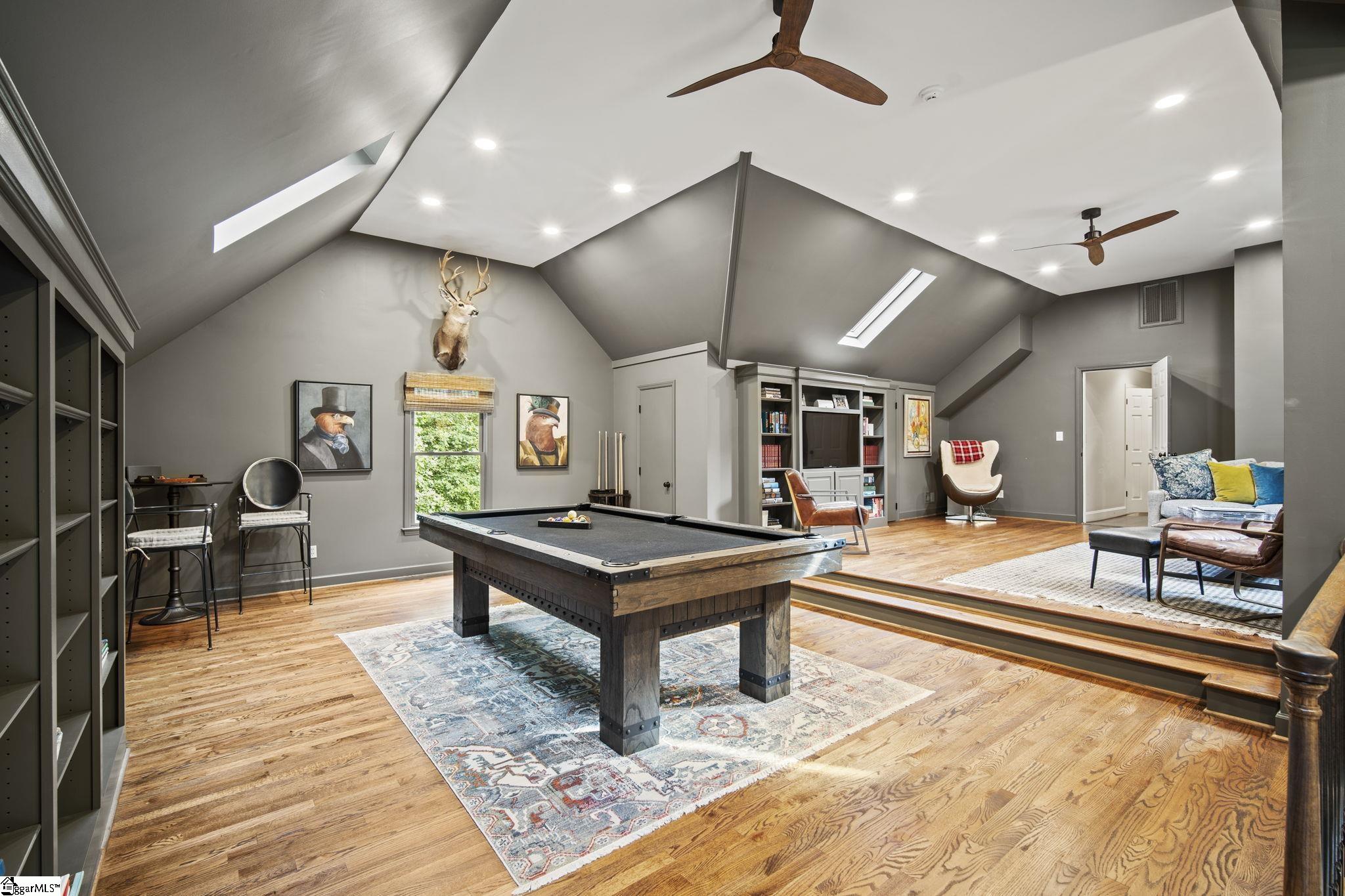 Greenville, South Carolina 29615, United States, 4 Bedrooms Bedrooms, ,5 BathroomsBathrooms,Residential,Contingent,78093