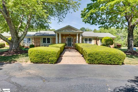 Photo of 136 Club Drive, Simpsonville, SC 29681 (MLS # 1597228)