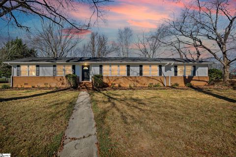 Photo of 8 Howell Circle, Greenville, SC 29615 (MLS # 1578029)