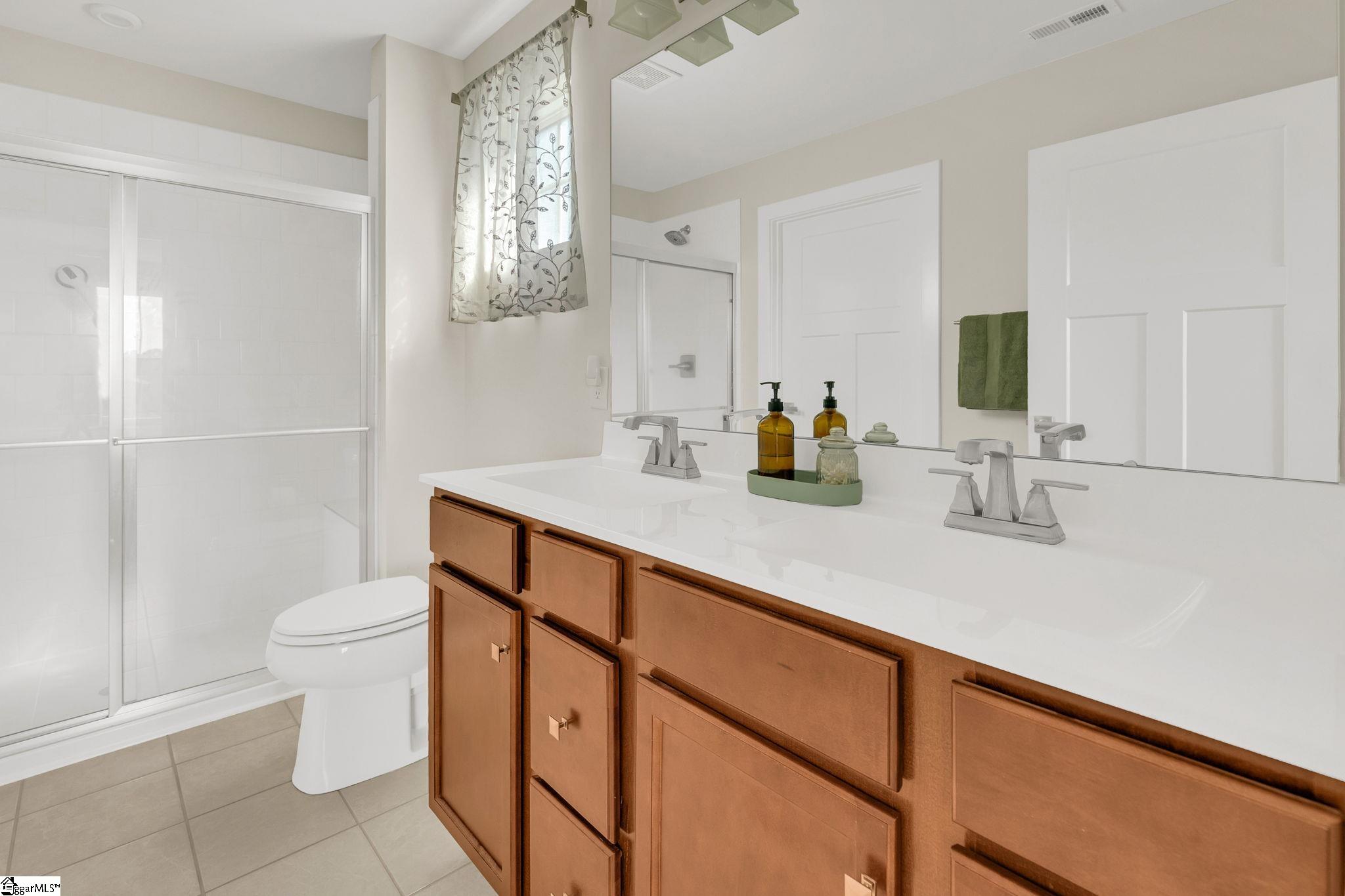 Boiling Springs, South Carolina 29316, United States, 3 Bedrooms Bedrooms, ,2 BathroomsBathrooms,Residential,Active,183693