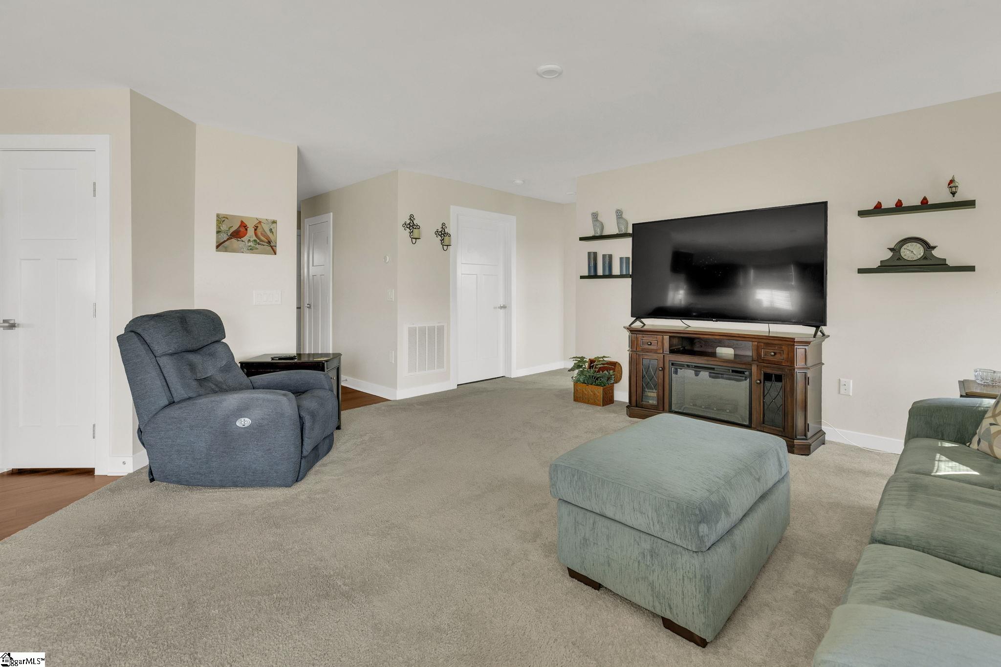 Boiling Springs, South Carolina 29316, United States, 3 Bedrooms Bedrooms, ,2 BathroomsBathrooms,Residential,Active,183693