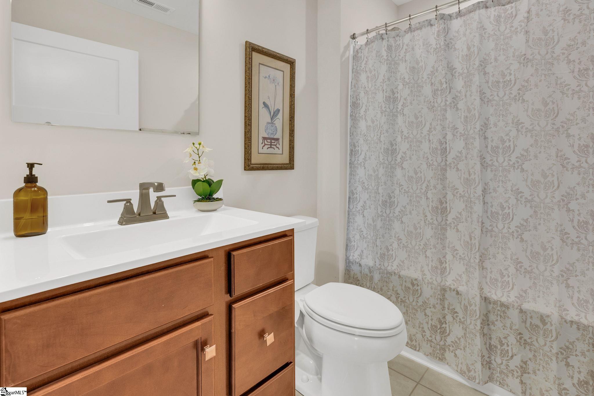 Boiling Springs, South Carolina 29316, United States, 3 Bedrooms Bedrooms, ,2 BathroomsBathrooms,Residential,Active,183693