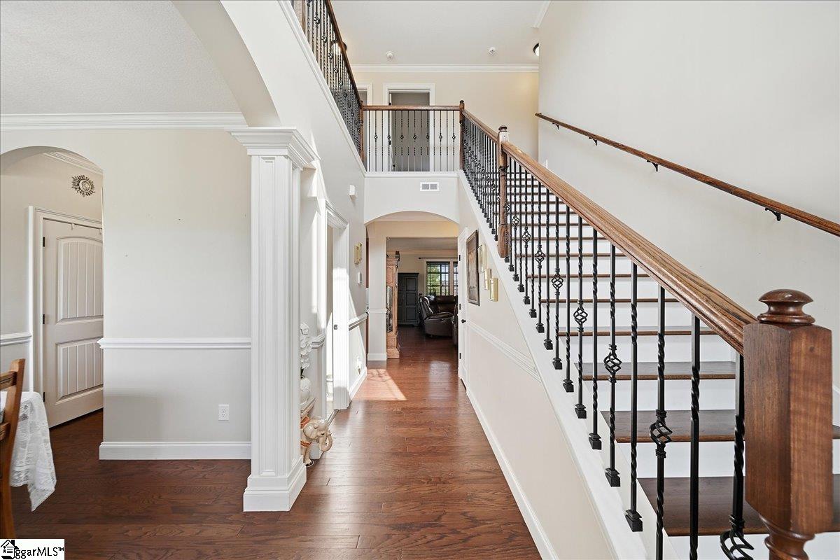 213 Creekside Farms Way