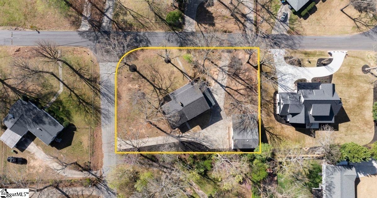 3 Mapleton Drive