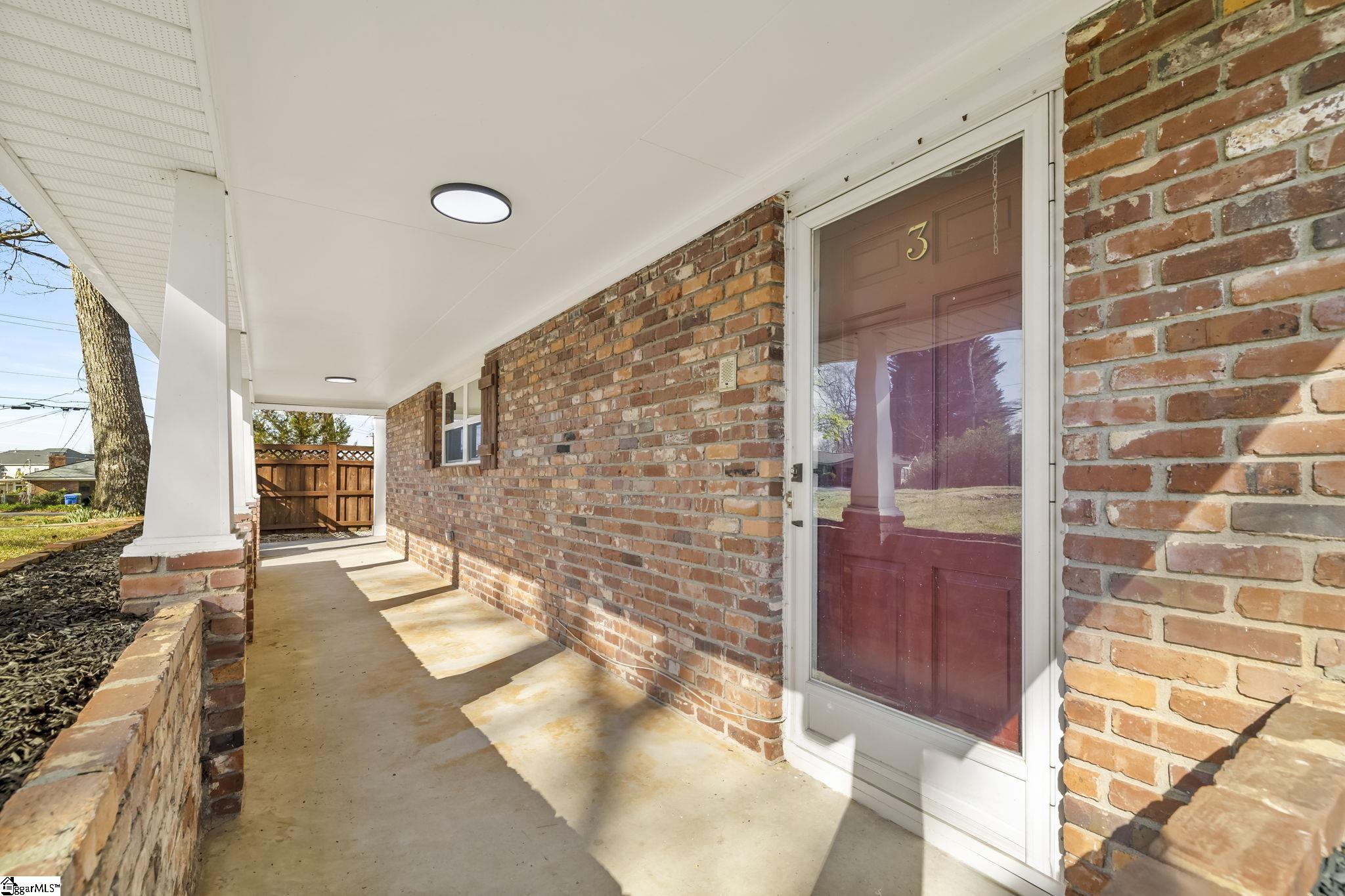 3 Mapleton Drive