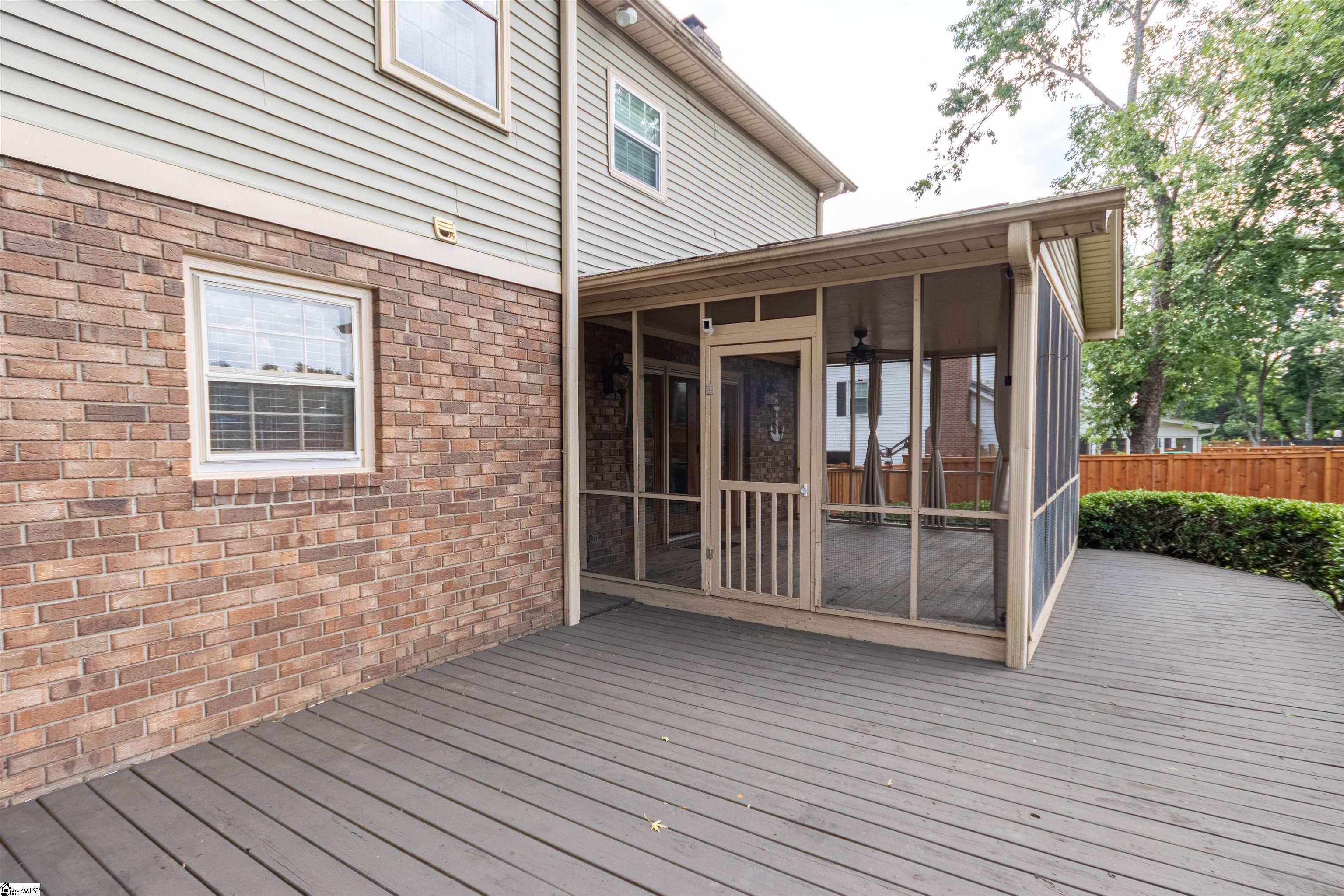 Greer, South Carolina 29650, United States, 4 Bedrooms Bedrooms, ,3 BathroomsBathrooms,Residential,Contingent,200607