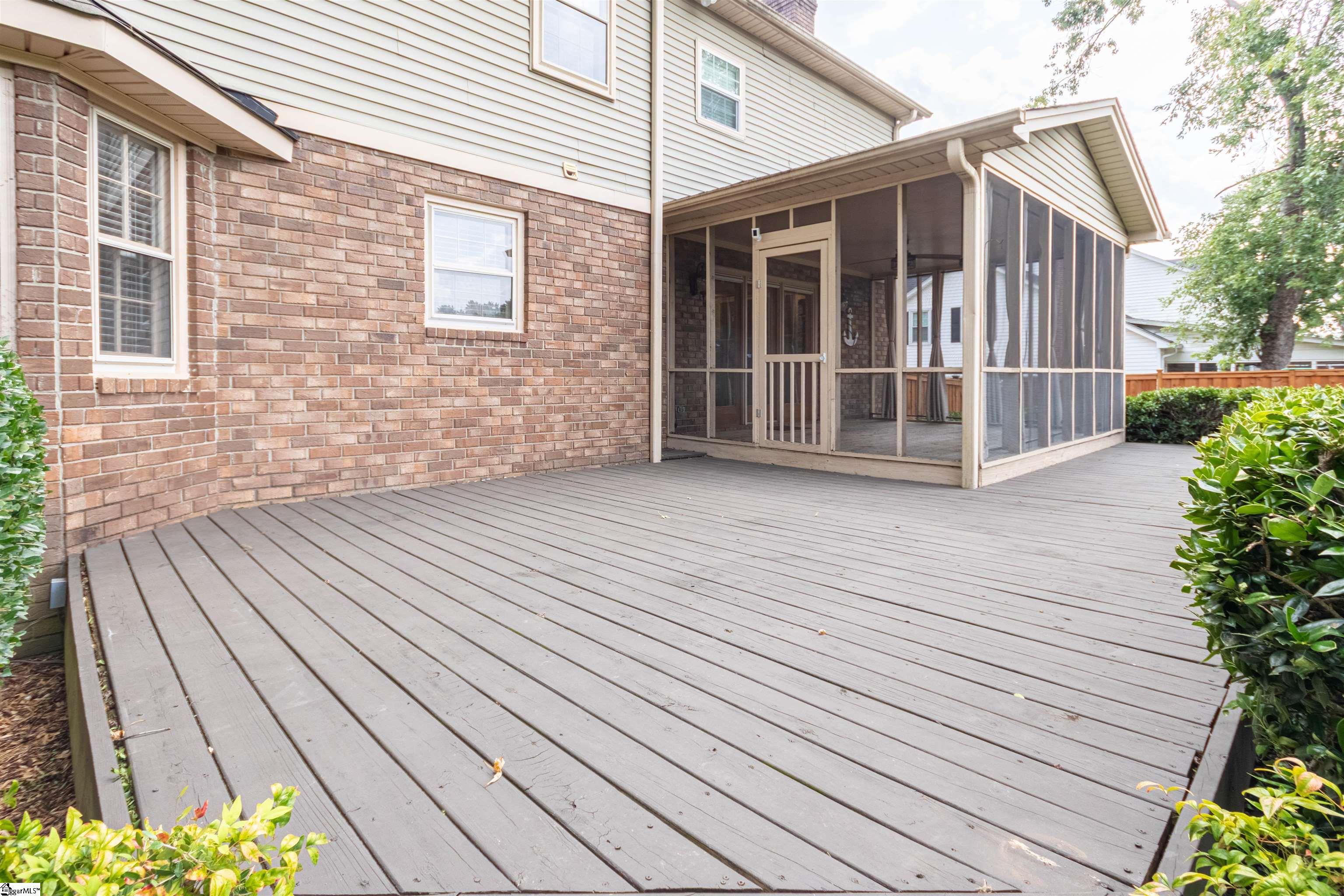 Greer, South Carolina 29650, United States, 4 Bedrooms Bedrooms, ,3 BathroomsBathrooms,Residential,Contingent,200607