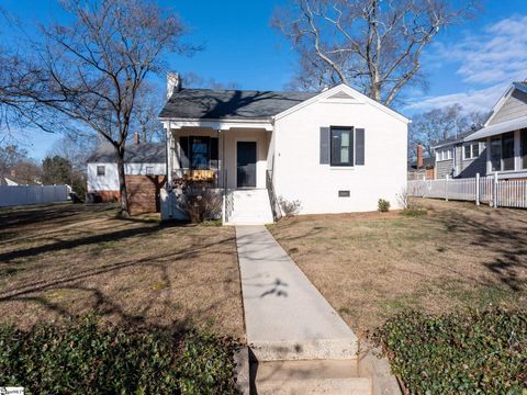 Photo of 324 Grove Road, Greenville, SC 29605 (MLS # 1579957)