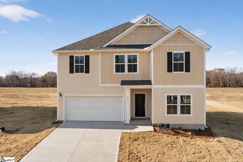 Photo of 225 White Fields Avenue, Fountain Inn, SC 29644 (MLS # 1588476)