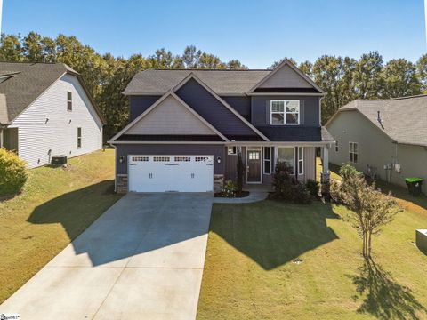 Photo of 709 Silver Pines Lane, Duncan, SC 29334 (MLS # 1574192)