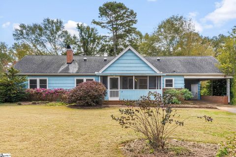 Photo of 7 Long Forest Drive, Greenville, SC 29617 (MLS # 1574287)