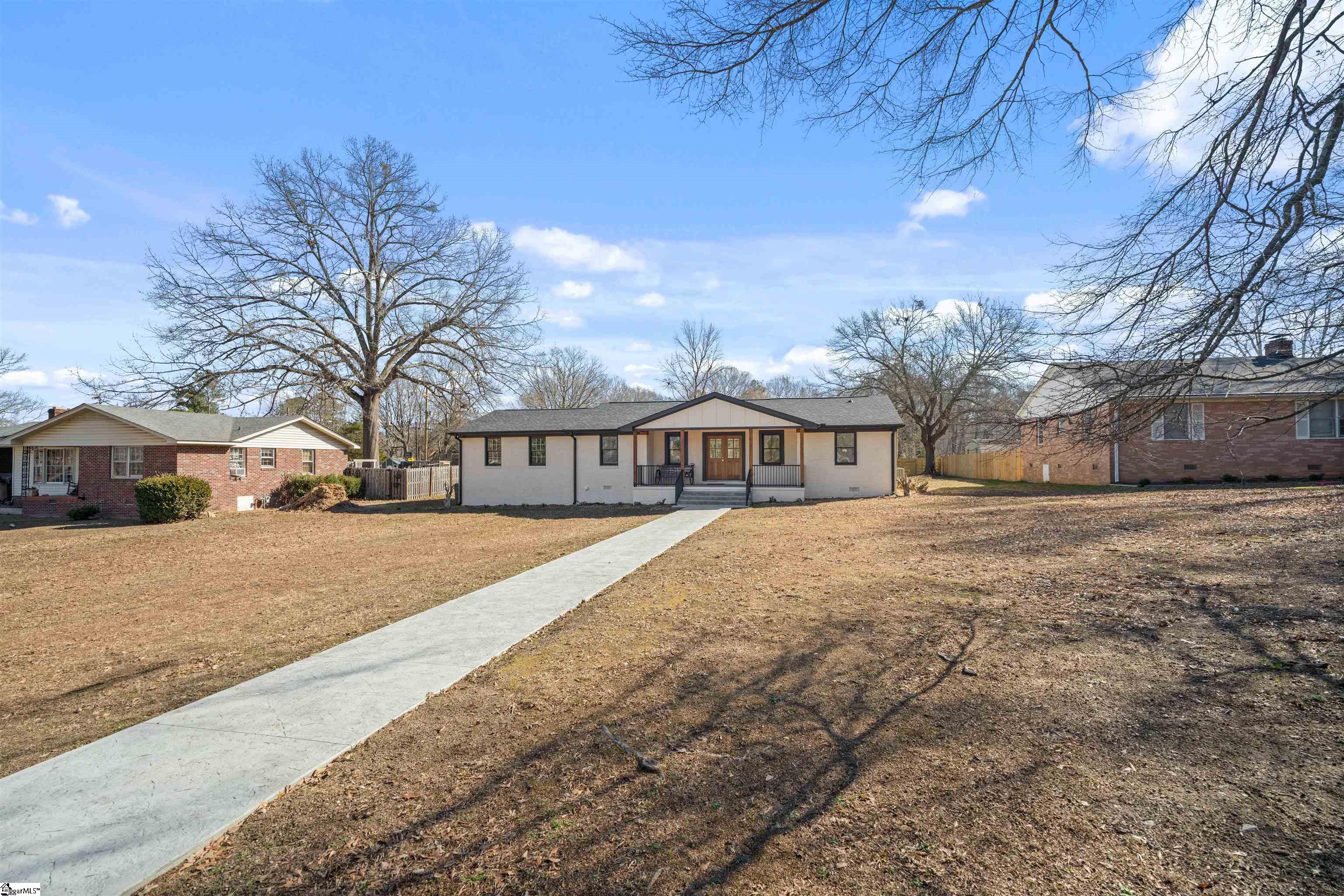 204 Woodfield Avenue