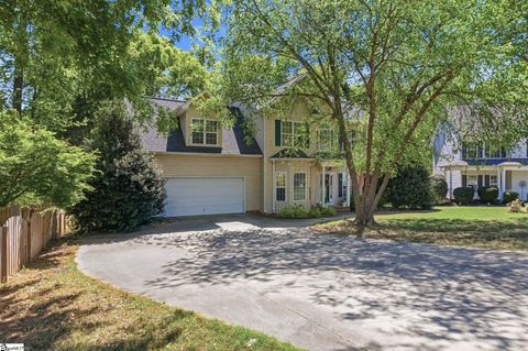 Photo of 3 Chestnut Hill Place, Simpsonville, SC 29680 (MLS # 1587848)