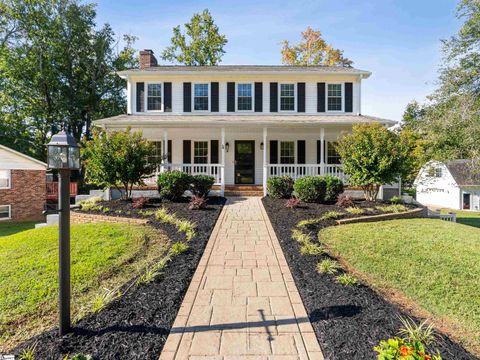 Photo of 5 Fayethel Drive, Greenville, SC 29617 (MLS # 1571967)