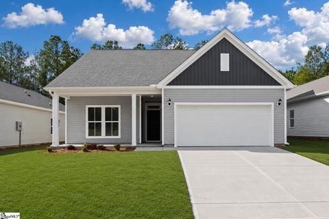 Photo of 6 Torwood Street, Fountain Inn, SC 29644 (MLS # 1593333)