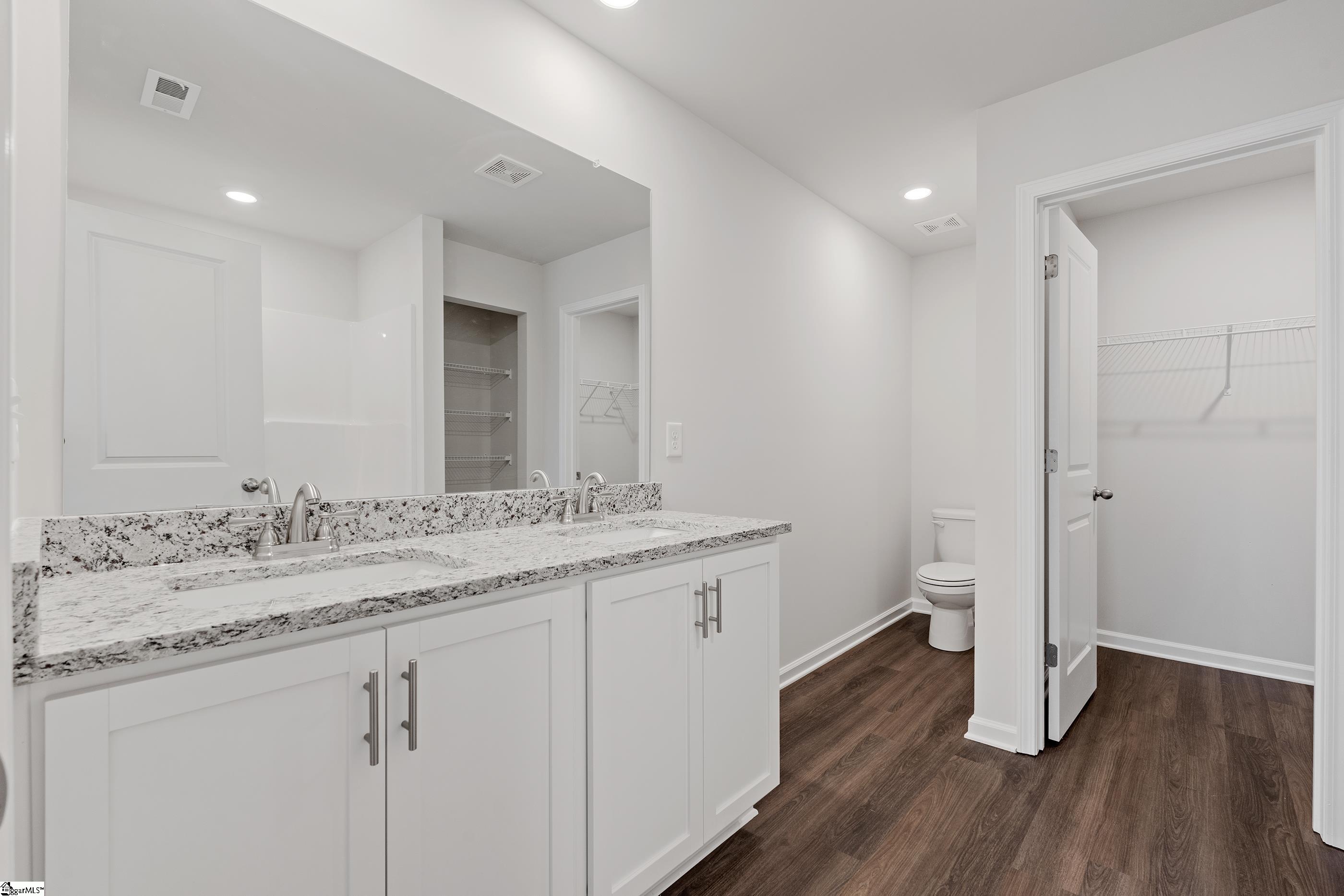 414 Kensington Circle