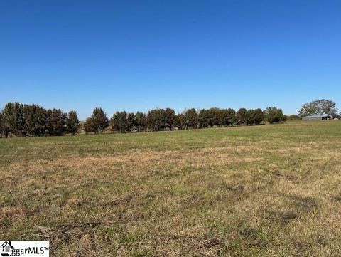 8836 Reidville Road Greer SC 29651