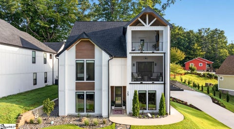 Photo of 29 Harbor Drive, Greenville, SC 29611 (MLS # 1601542)