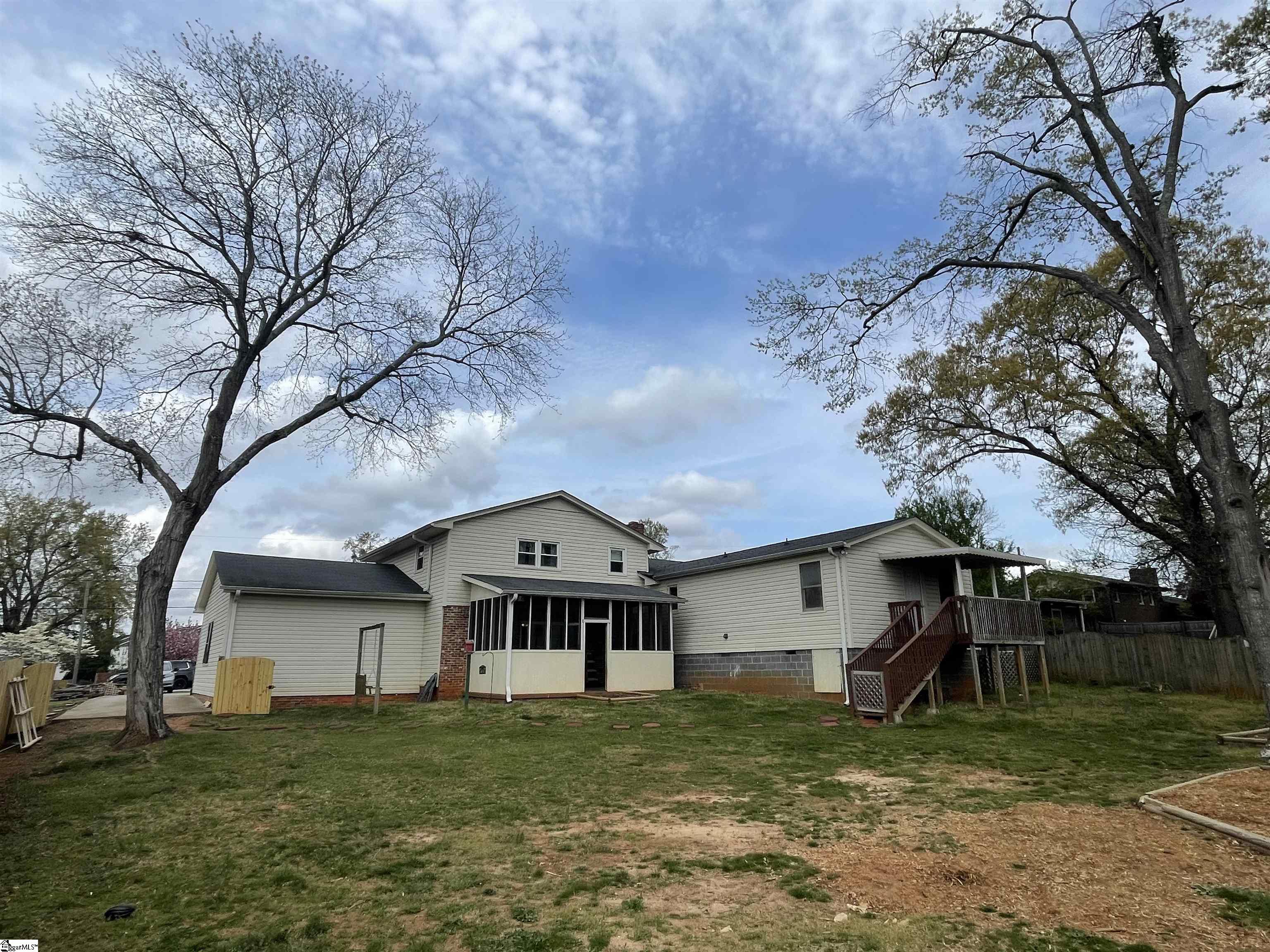 107 Pinehurst Drive