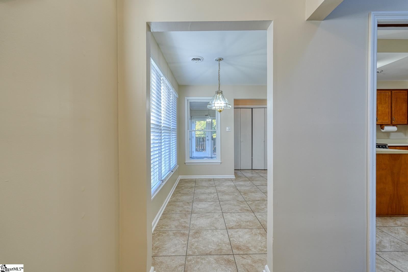 Real Estate Search 1 243 Old Towne Road