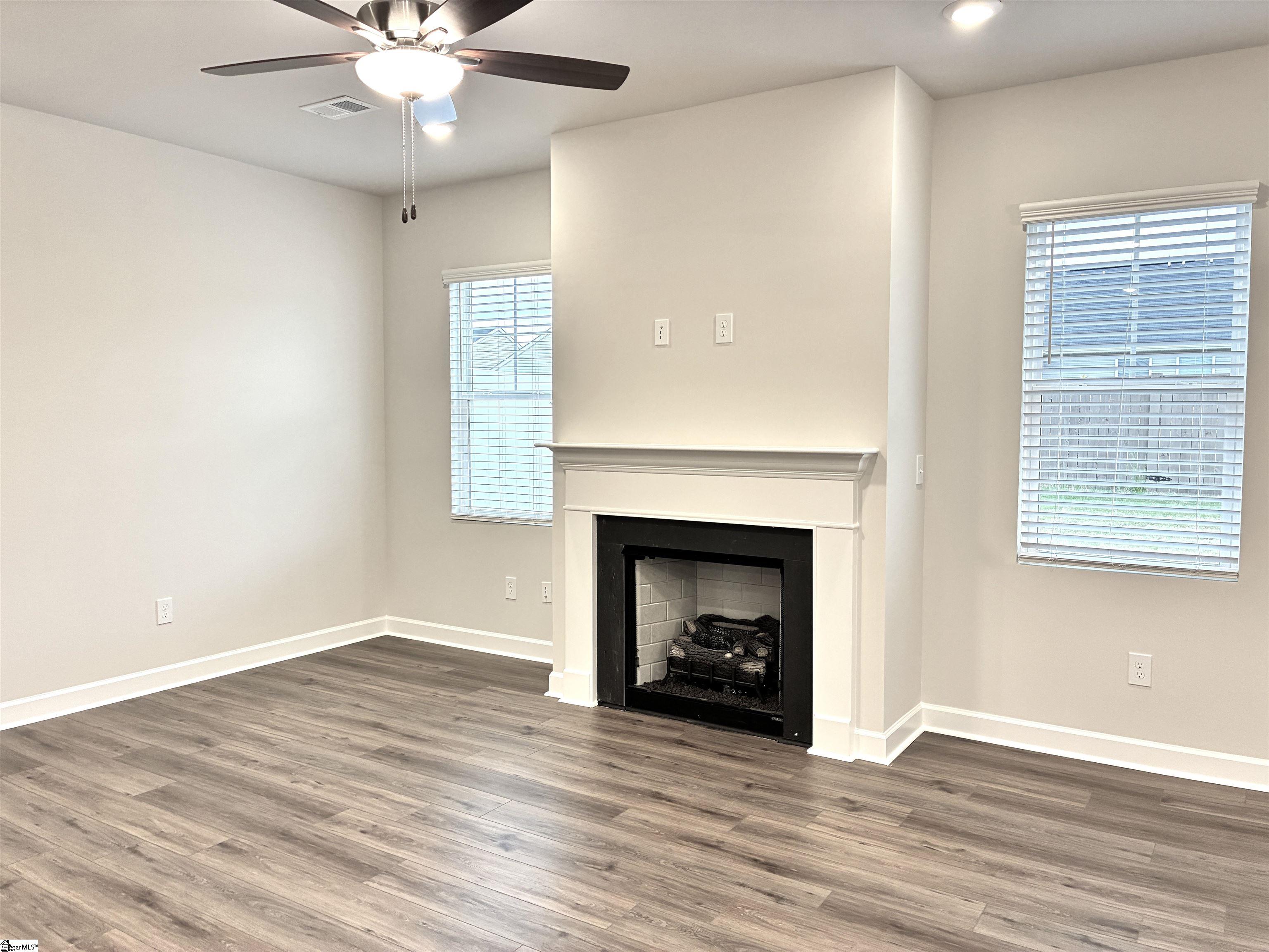 1438 Johnstone Drive