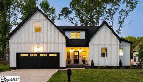 179 Eastbrook Drive Woodruff SC 29388