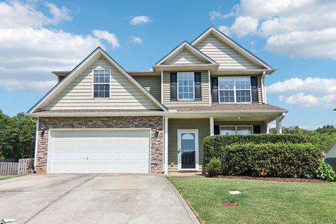 Photo of 236 Worcester Lane, Easley, SC 29642 (MLS # 1584298)
