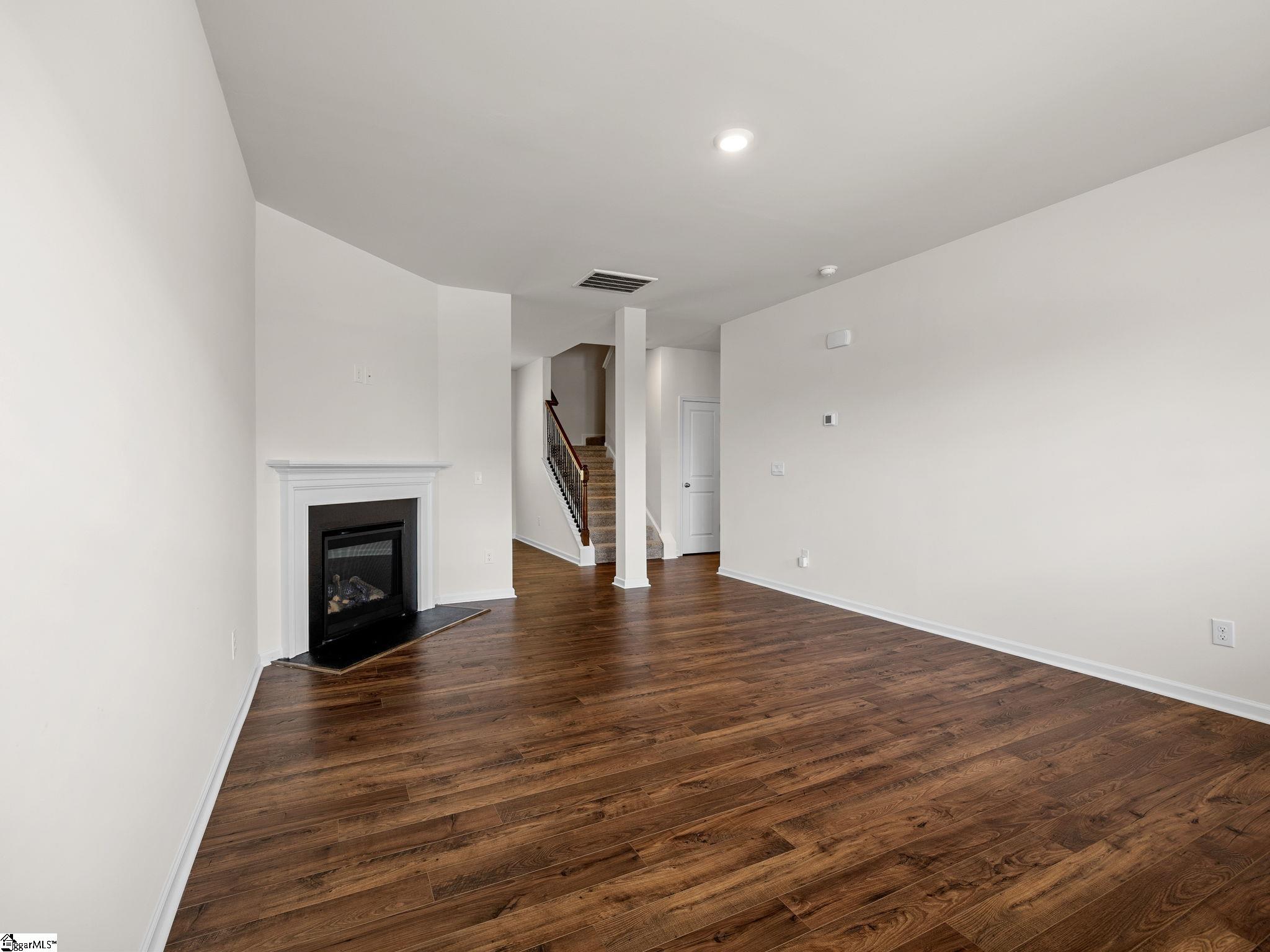 1441 Renoir Court