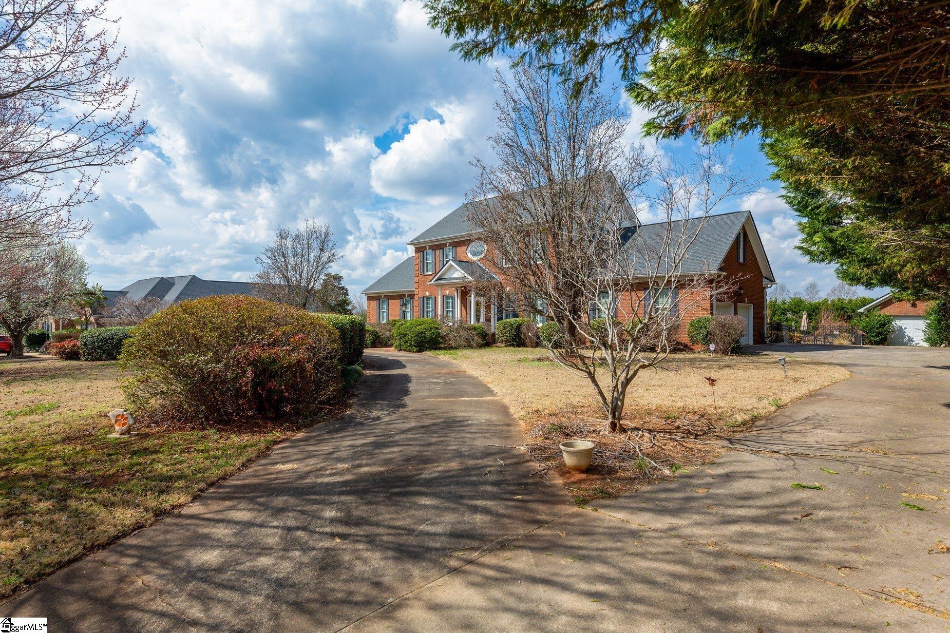 319 Waters Road