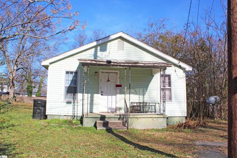 Photo of 103 Moore Street, Simpsonville, SC 29681 (MLS # 1577734)