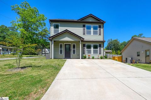 Photo of 340 Brewster Street, Pacolet, SC 29372 (MLS # 1592329)