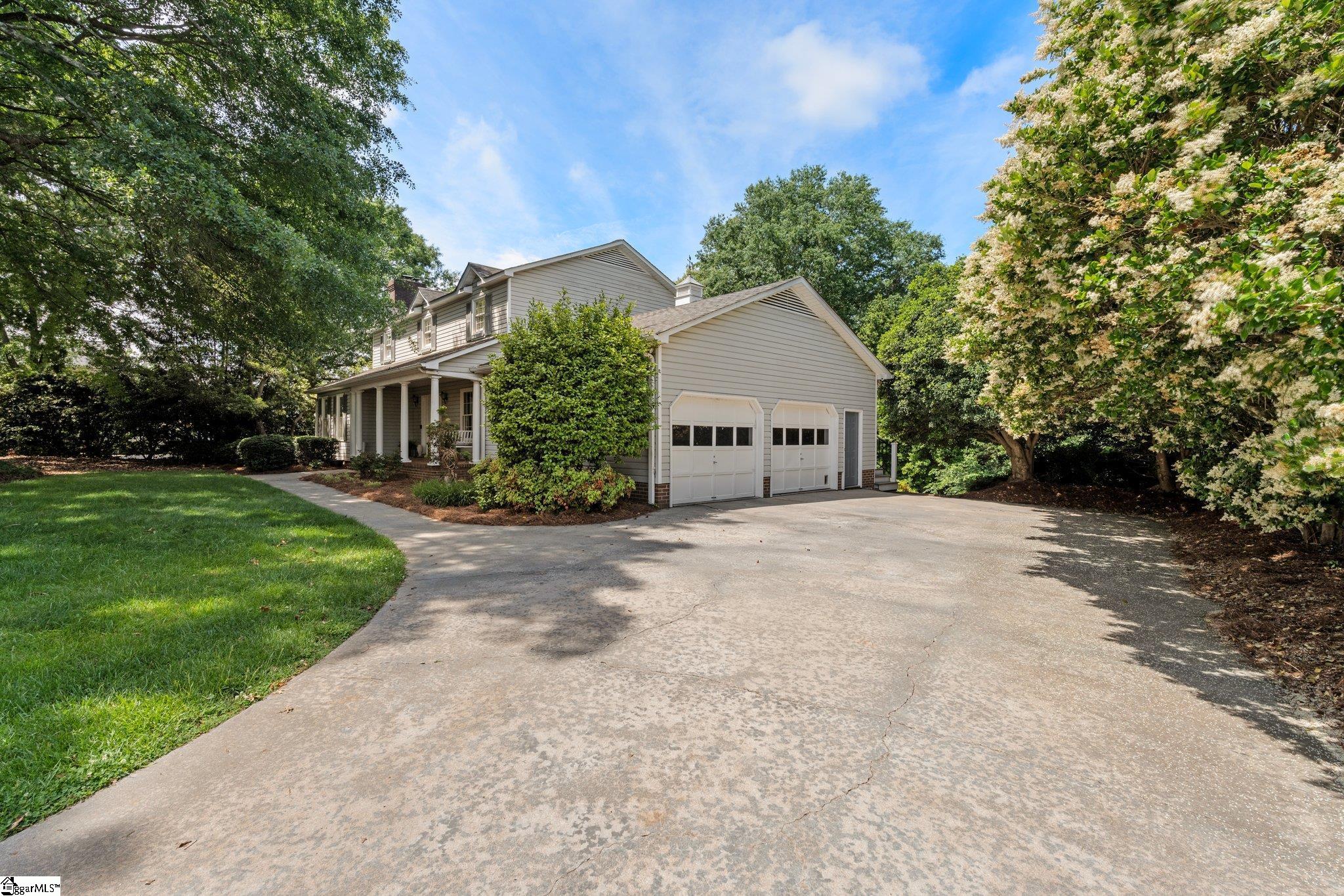 203 Muirfield Drive